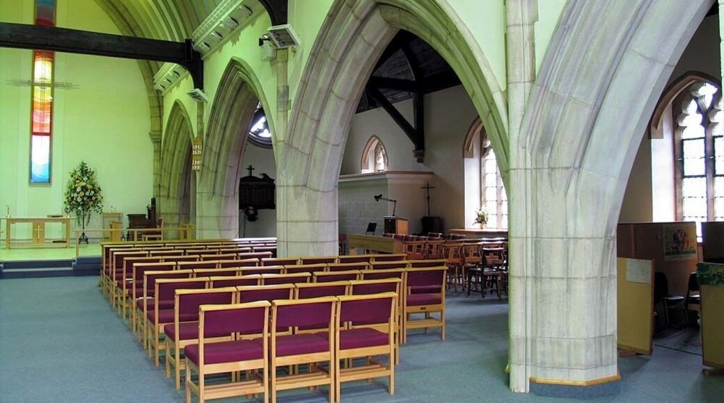 St John, Brookscroft Road, Walthamstow, London E17 - South arcade