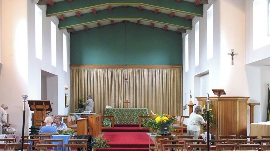 St Anne, Larkshall Road, Chingford, London E4 - East end