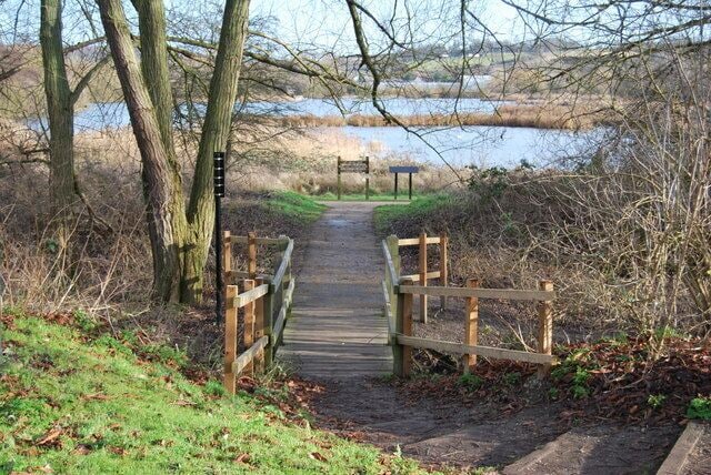 Lee Valley Park Walk way from Cheshunt Lock to Lee Valley Country Park, Holyfield Marsh.