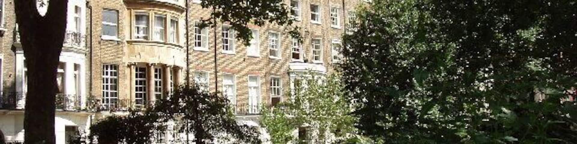 Montagu Square, near Hyde Park. This area just North of Hyde Park has a number of squares with gardens in the middle available only to residents. The public can visit them at "London Garden Squares" weekend in June each year.