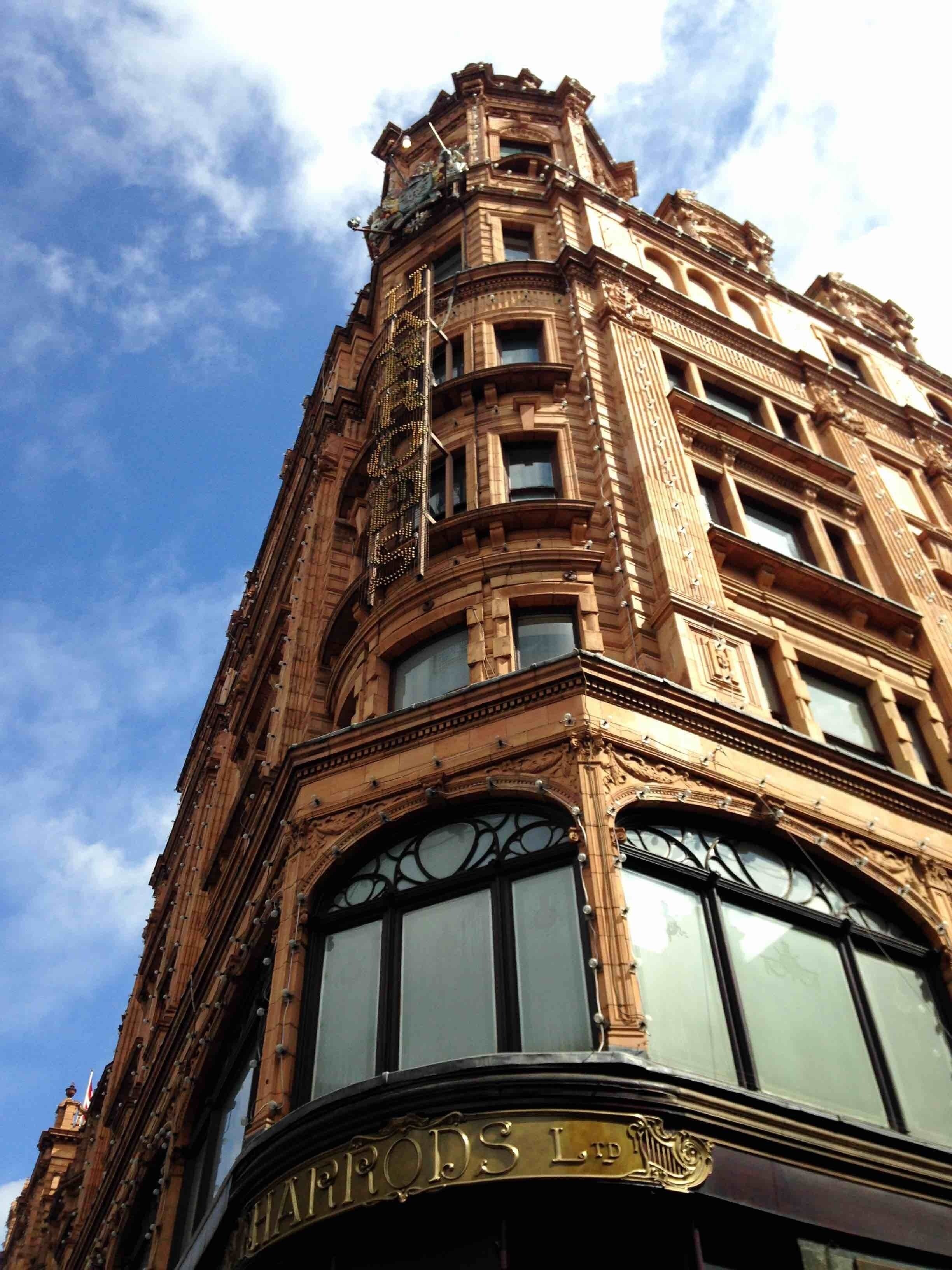 Great and famous store in London 
#perspectives