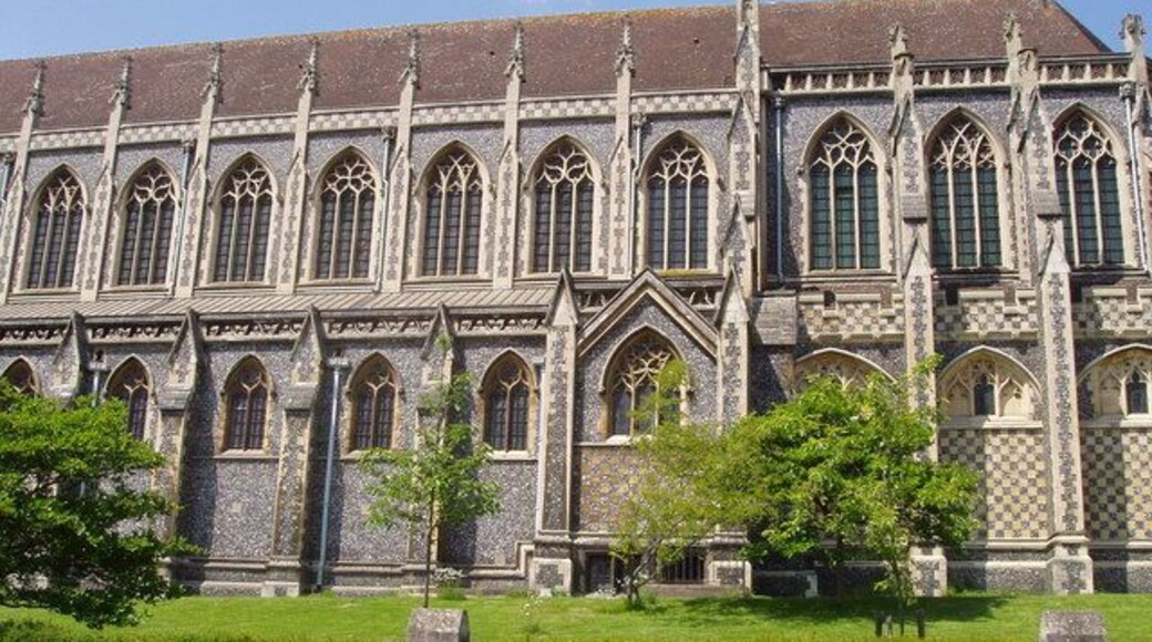 Sacred Heart Church, Wimbledon Viewed from Darlaston Road. The Church is at a higher elevation to the road owing to the position on Edge Hill.