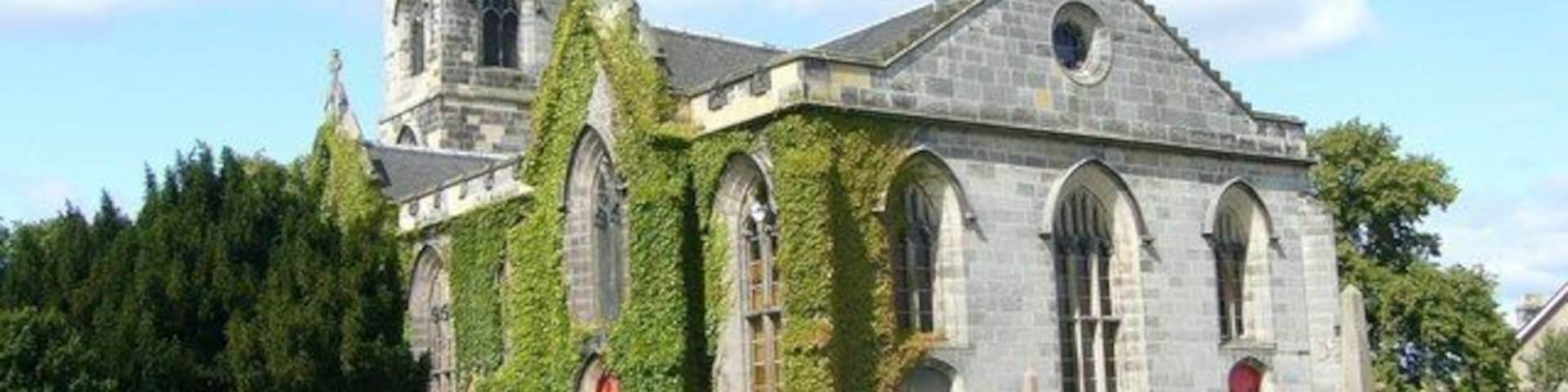 Liberton Kirk The present building, designed by James Gillespie Graham and erected in 1815, stands on the site of a chapel granted to the Canons of Holyrood by King David I in 1143. The kirkyard contains over 200 gravestones from before the middle of the 19th century.