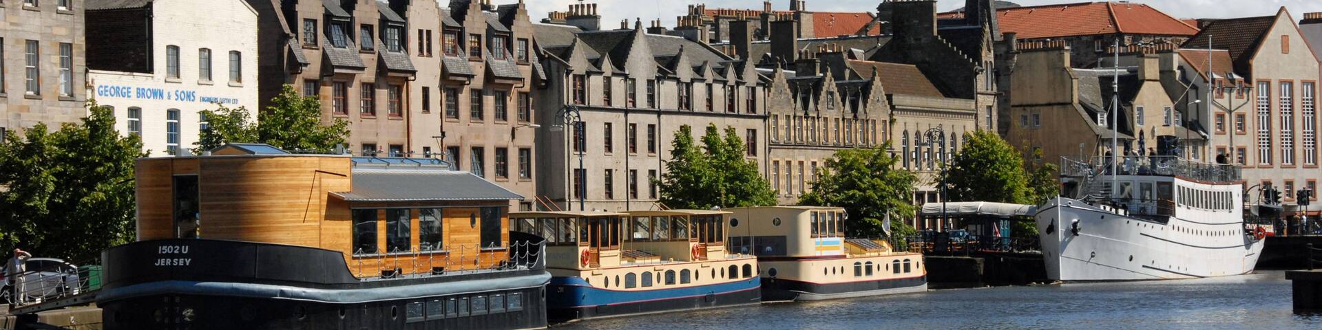 Leith waterfront in the sun. Image shot 2008. Exact date unknown.