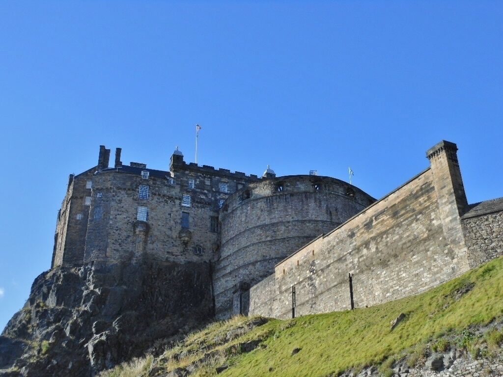 Used at sharpsnippets.wordpress.com/2014/03/23/c-properties-and-s...