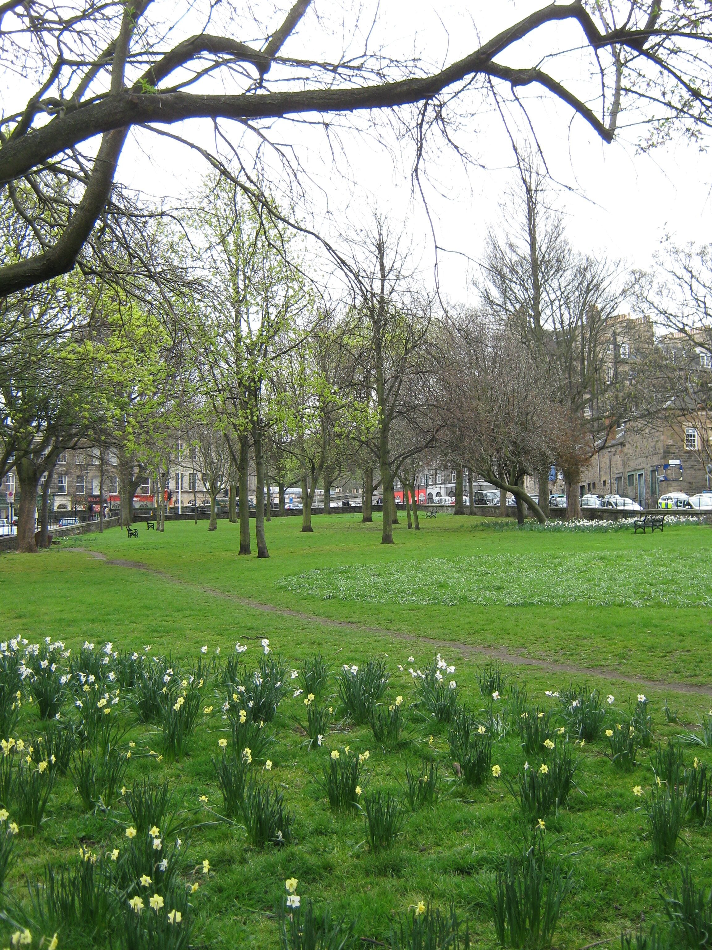 Gayfield Square Gardens, Edinburgh. OpenStreetMap: http://www.openstreetmap.org/?lat=55.958885&lon=-3.185245&zoom=18&layers=M