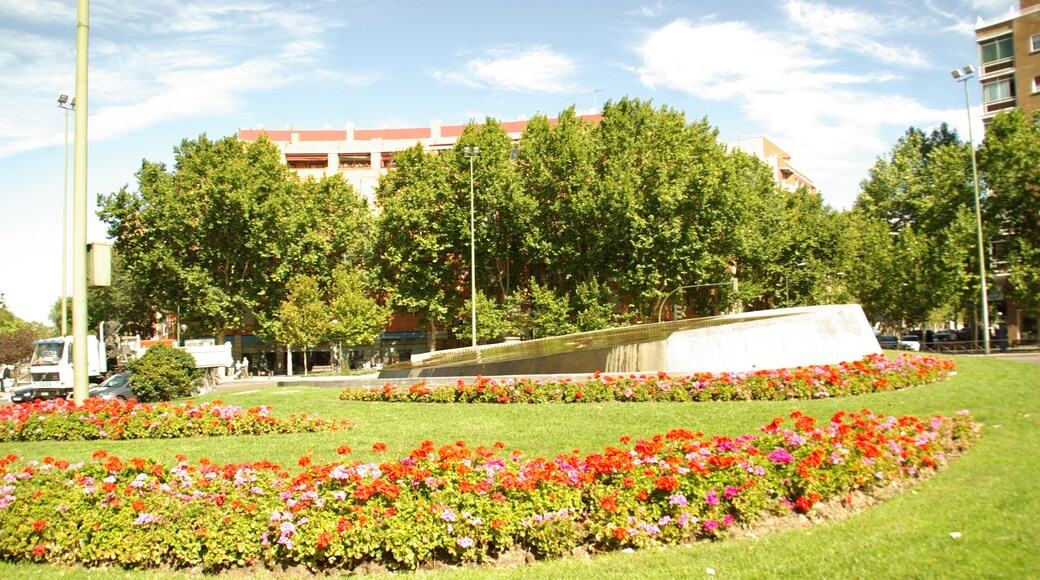 ® MADRID A.V.U. GLORIETA STA. MARIA DE LA CABEZA