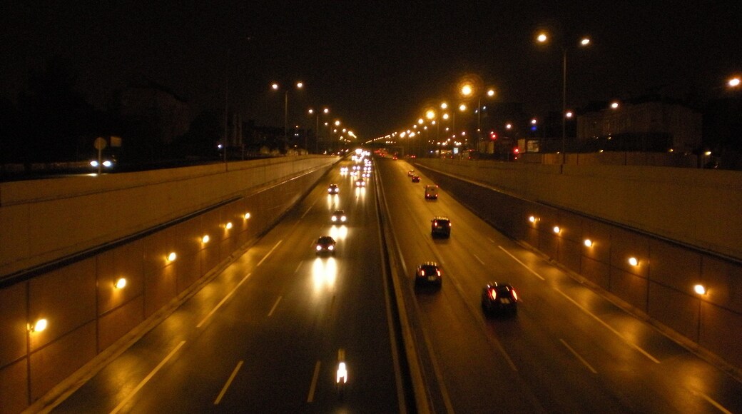 Avenida de Aragón (Autovía A2) a su paso por Canillejas. Madrid Comunidad de Madrid España
