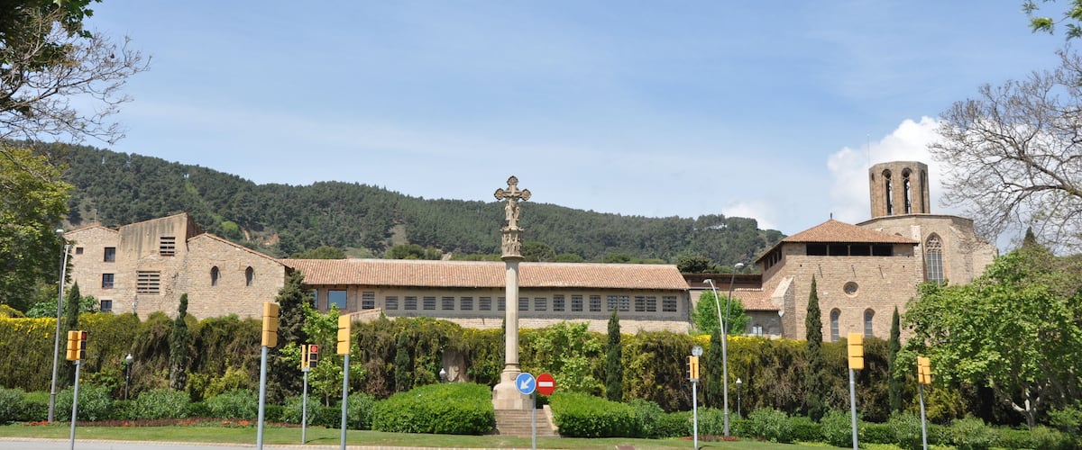 Barcelona, monestir de Pedralbes, vista des de l'avinguda Pedralbes
