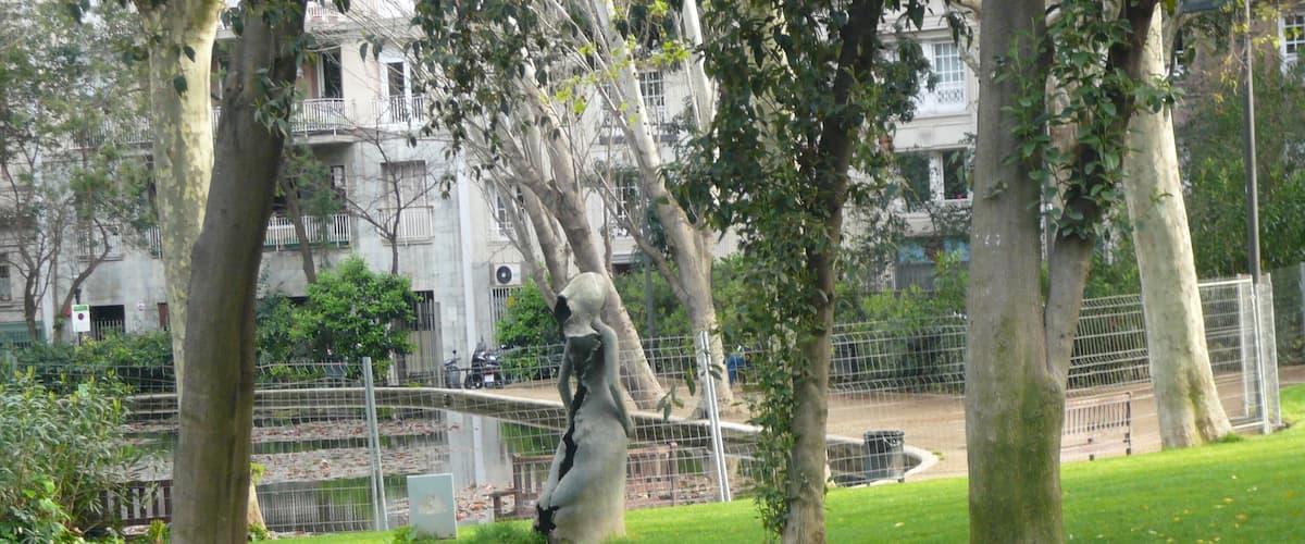 This is a photo of public art indexed in the cataloge Art Públic of Barcelona (Spain) under the code number