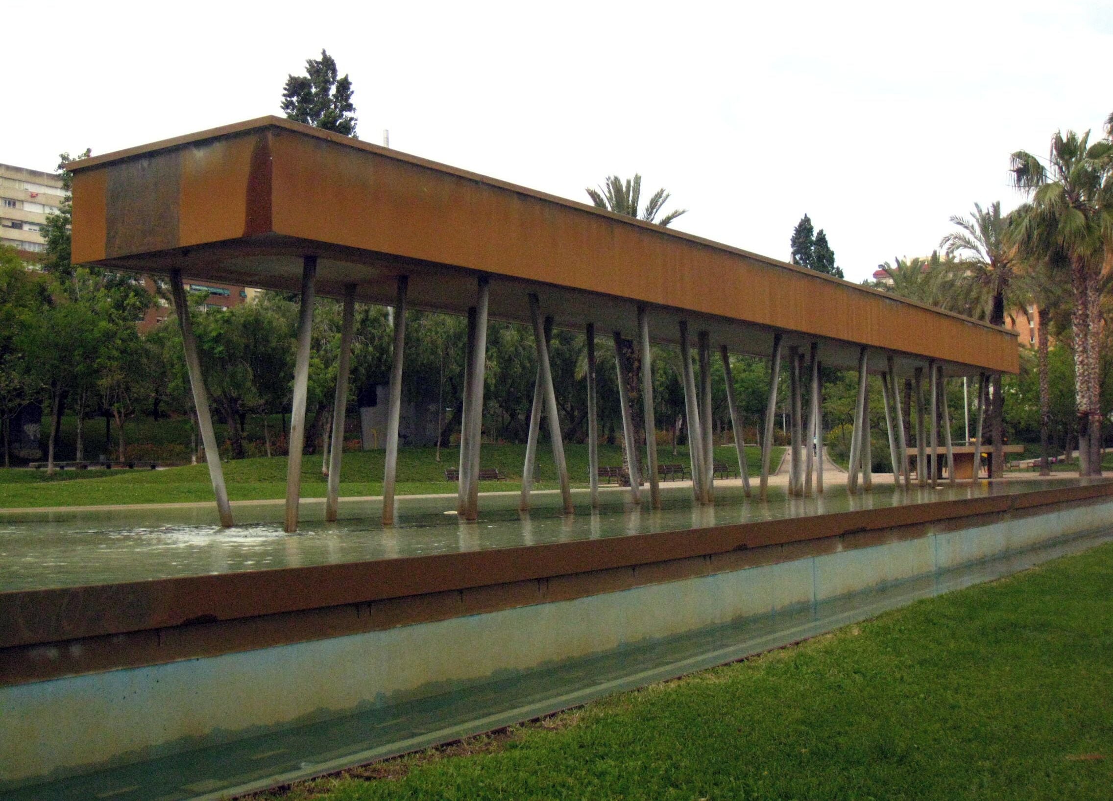 This is a photo of public art indexed in the cataloge Art Públic of Barcelona (Spain) under the code number