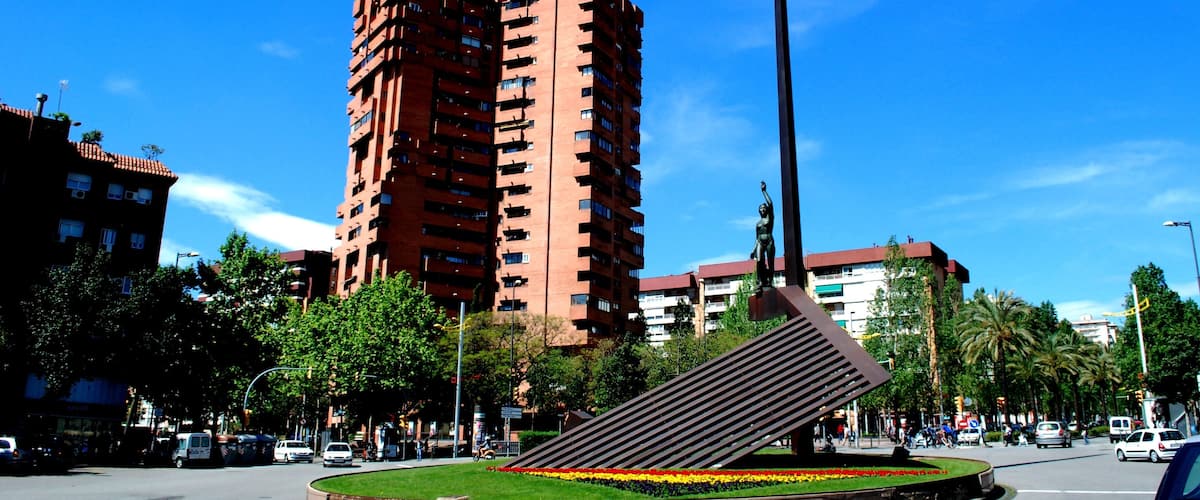 This is a photo of public art indexed in the cataloge Art Públic of Barcelona (Spain) under the code number