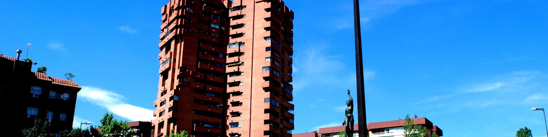 This is a photo of public art indexed in the cataloge Art Públic of Barcelona (Spain) under the code number