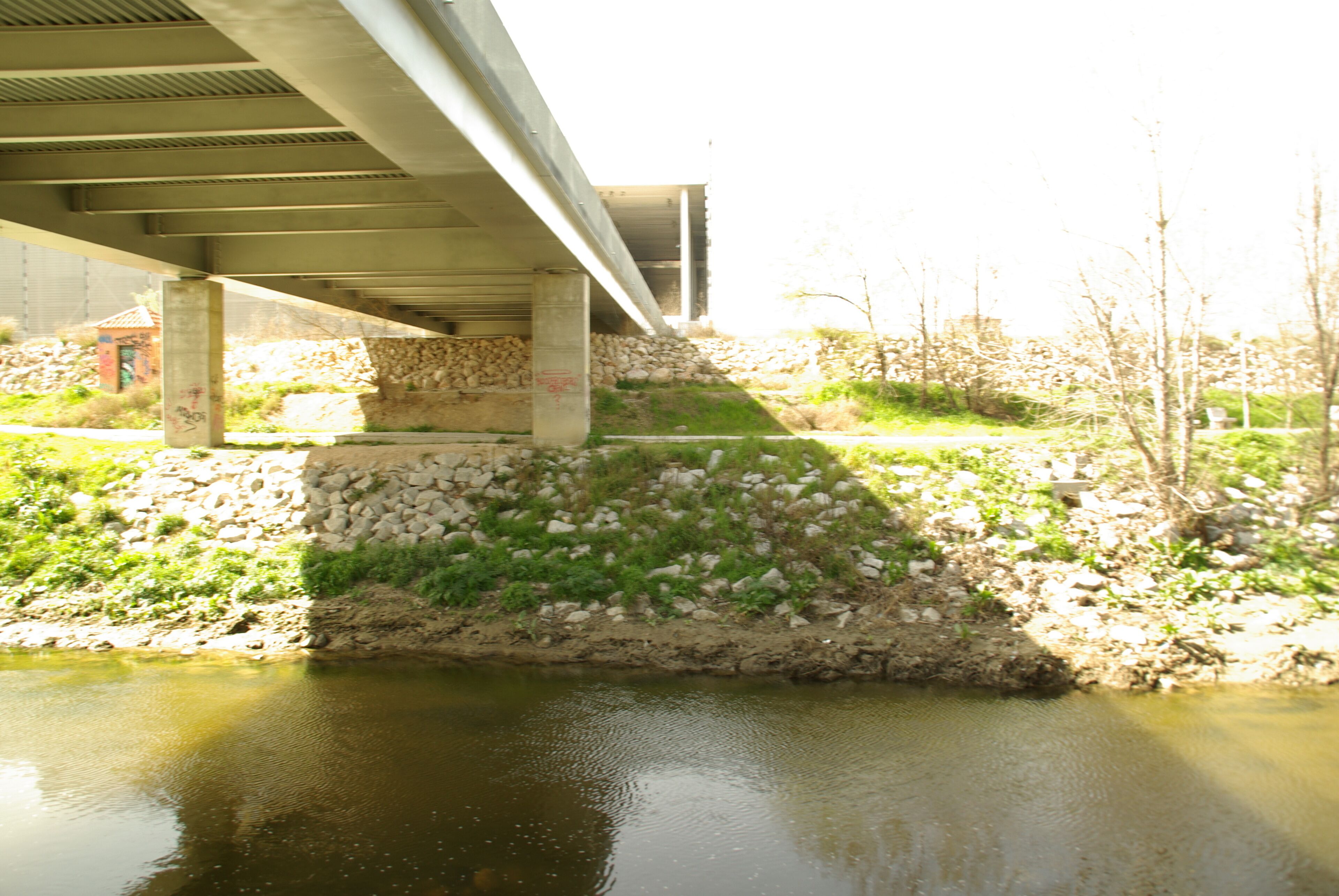 ® MADRID P.L.M. CAJA MAGICA PASARELA