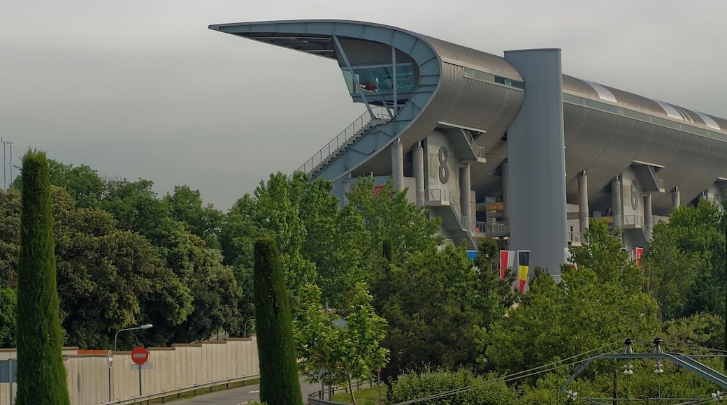 Nikon D90 + Tamron AF 90 2.8 SP Macro 1/125s - F/11 - 90mm - ISO200