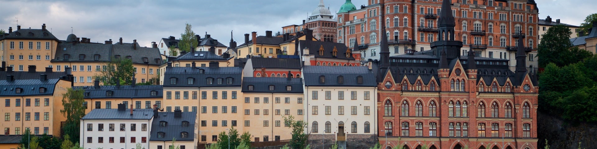 Sodermalm which includes a river or creek and a city