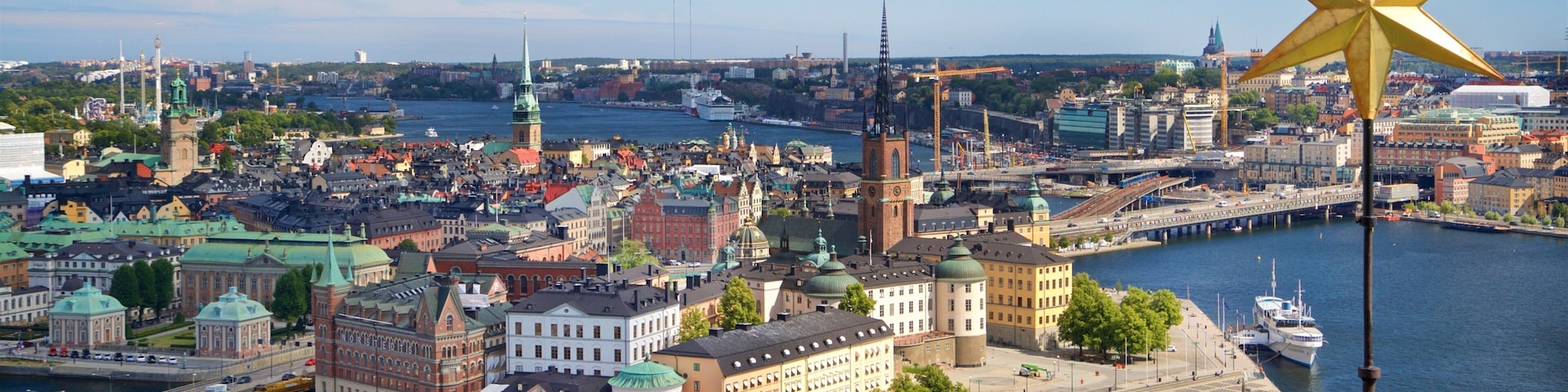 Riddarholmen featuring landscape views, a city and a bay or harbor