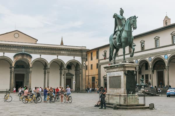 Province of Florence featuring street scenes, a square or plaza and a statue or sculpture