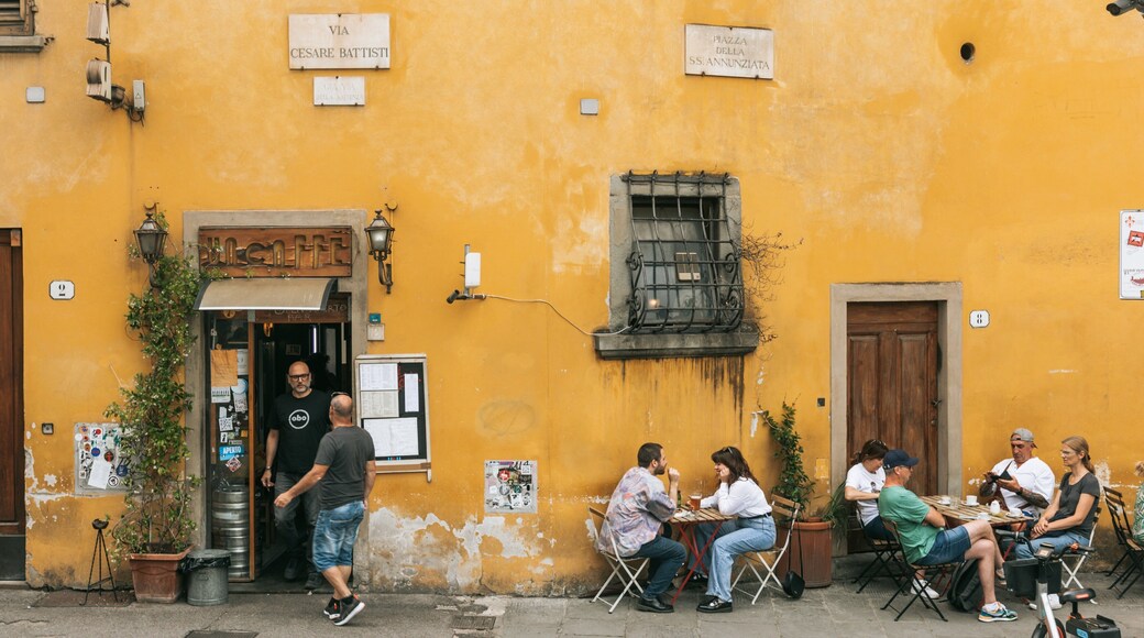 Province of Florence showing street scenes as well as a couple