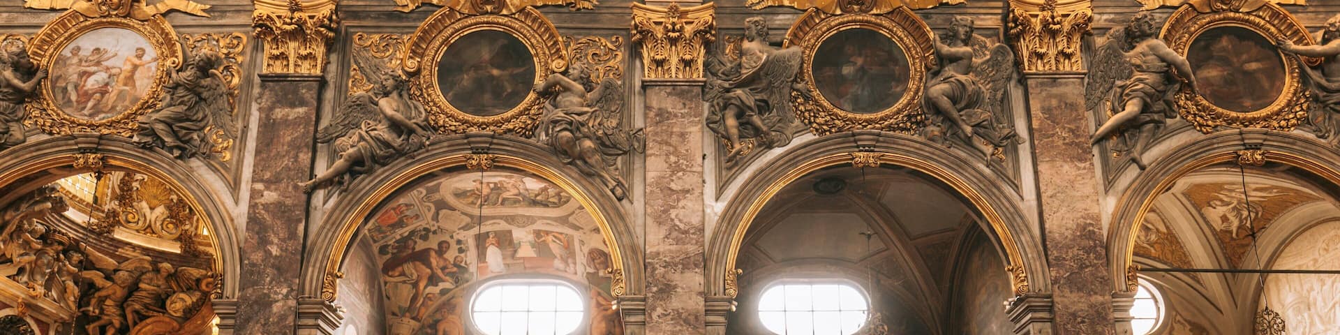 Province of Florence showing heritage architecture, interior views and a church or cathedral