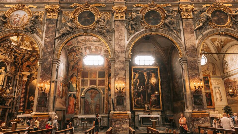 Province of Florence showing heritage architecture, interior views and a church or cathedral