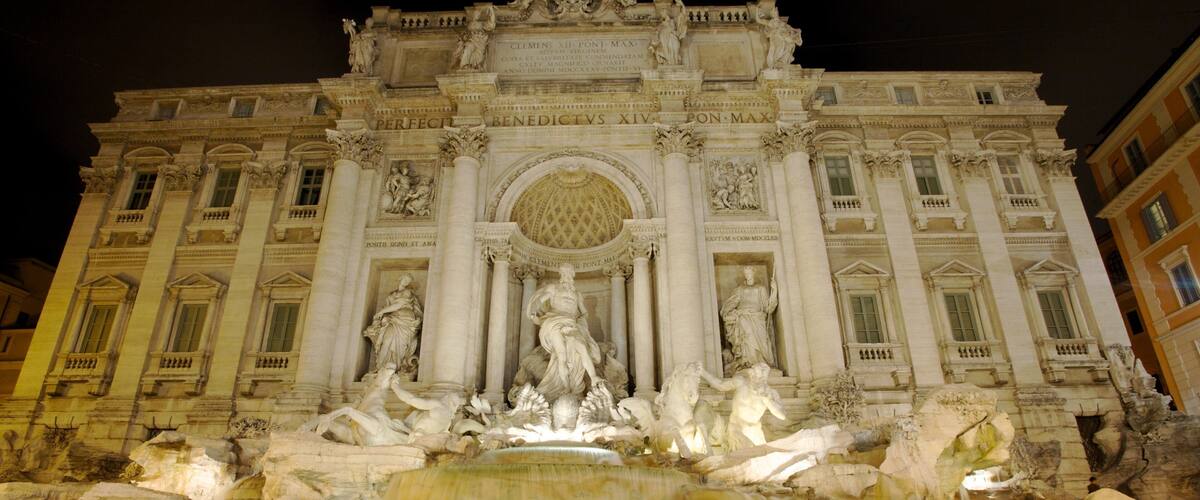 ๋ก๋ง ์ ํน์ง ์ผ๊ฒฝ, ๋ถ์ ๊ณผ ๋ฌธํ์ ์ฐ ๊ฑด์ถ