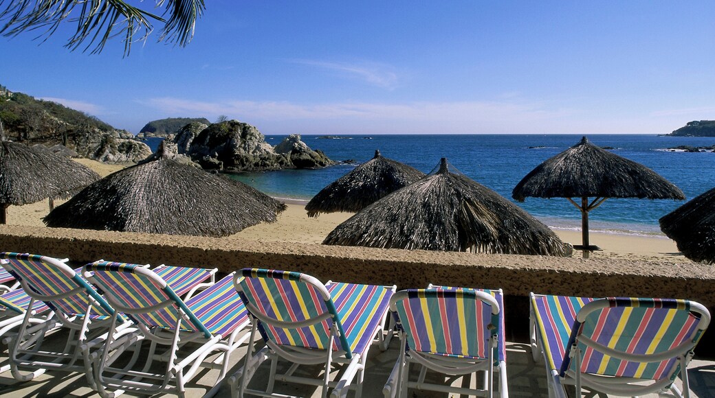 Tangolunda Bay Huatulco Mexico