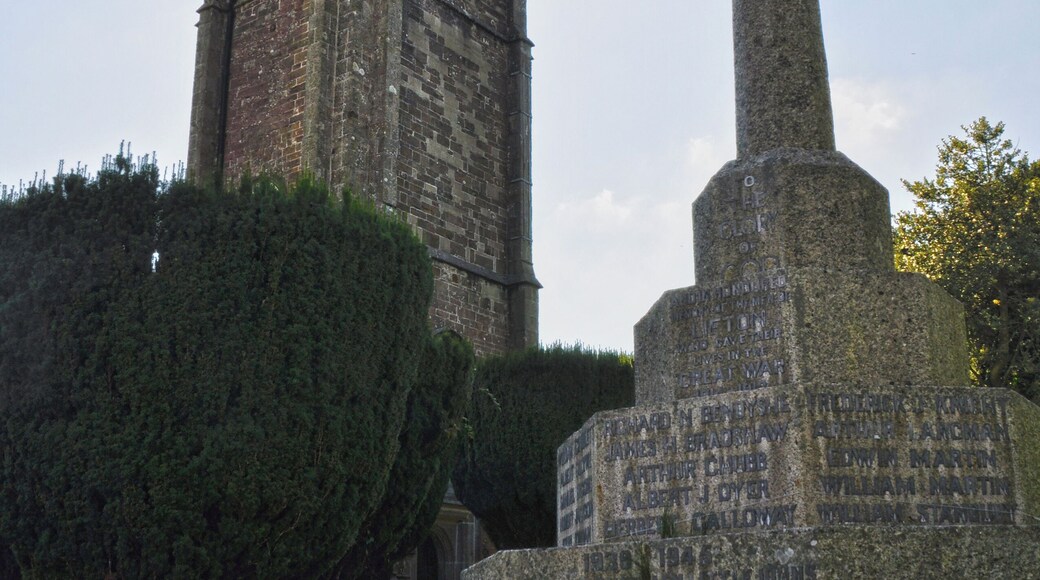 Lifton : St Mary's Church