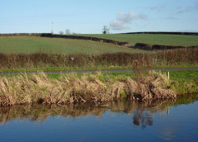 View across the canal Looking to the fields across the canal and Wheatley Road.