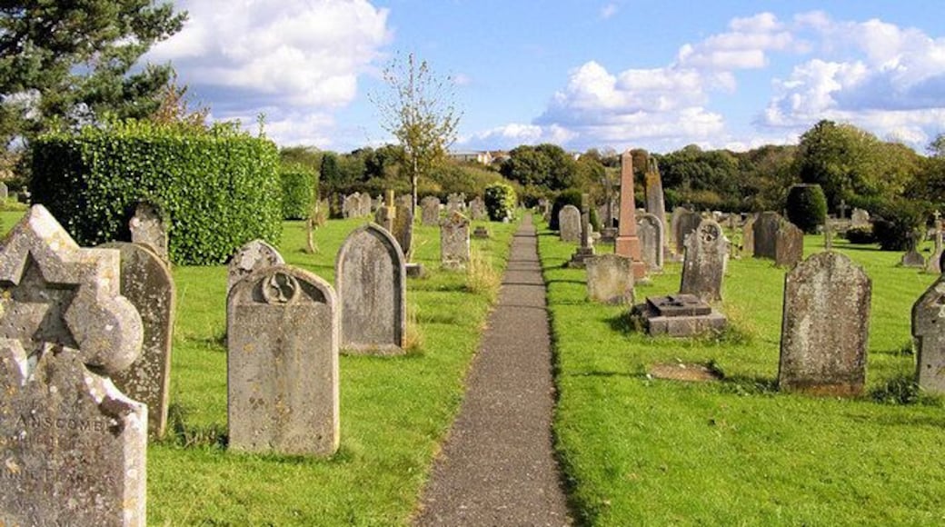 Cuckfield Cemetery The cemetery has its own small chapel.