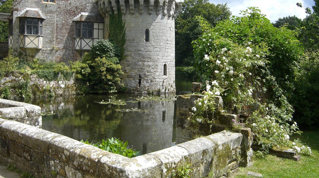 Scotney Castle