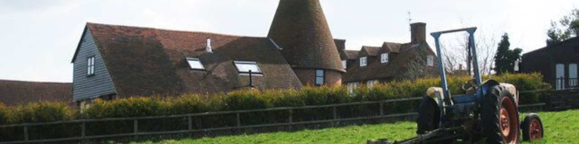 Albans Oast, Romford Road, Pembury, Kent Single round kiln oast house.