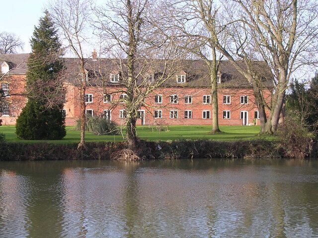 Out of Use Hotel, above Offenham Weir