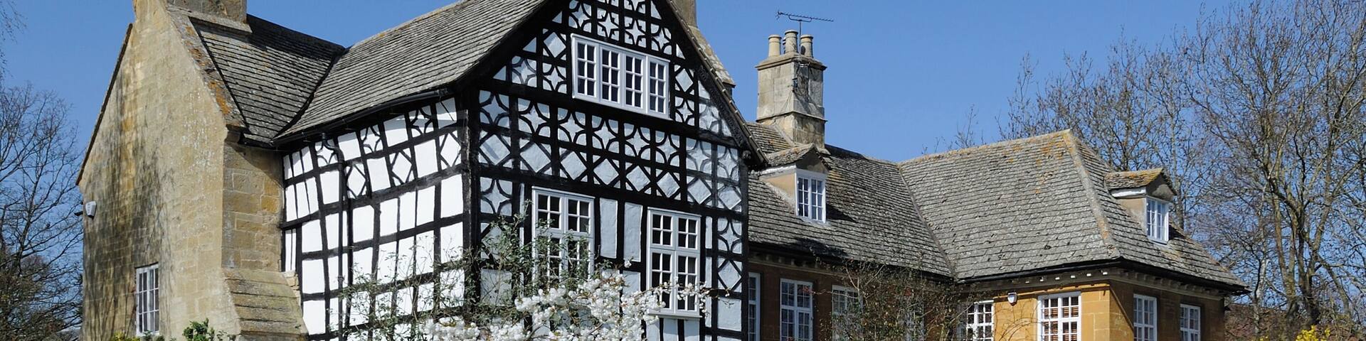 The Old Rectory in Dumbleton village (Cotswolds)