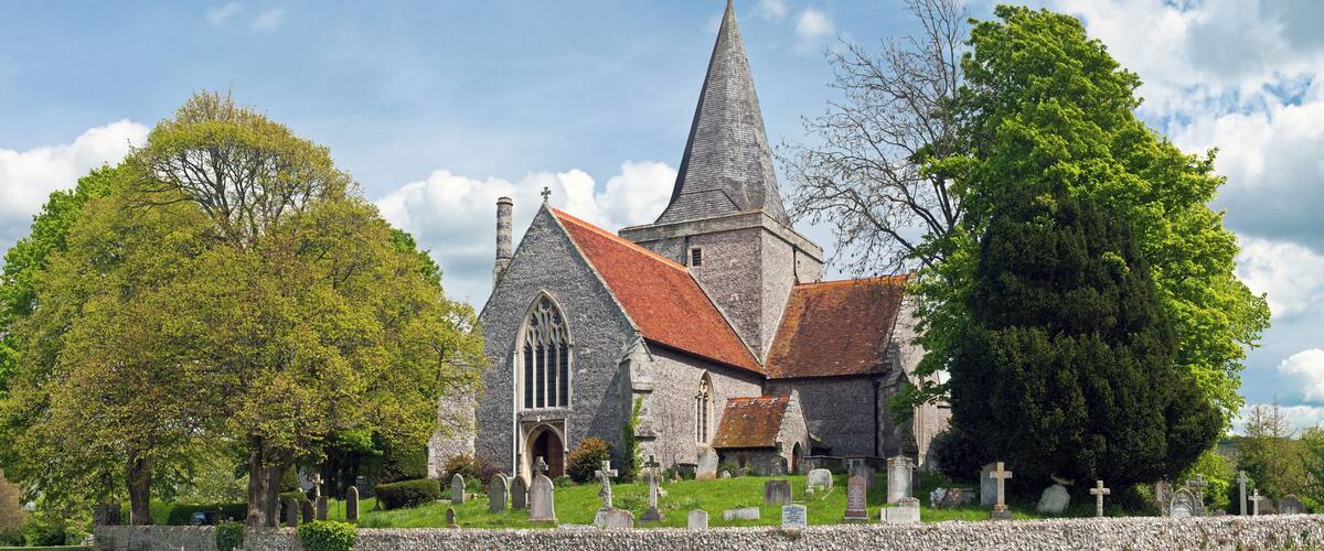 St Andrew's parish church, Alfriston, East Sussex, seen from the southwest. 3 by 5 segment stitched panoramic image taken by myself with a Canon 5D and 70-200mm f/2.8L lens at 70mm.