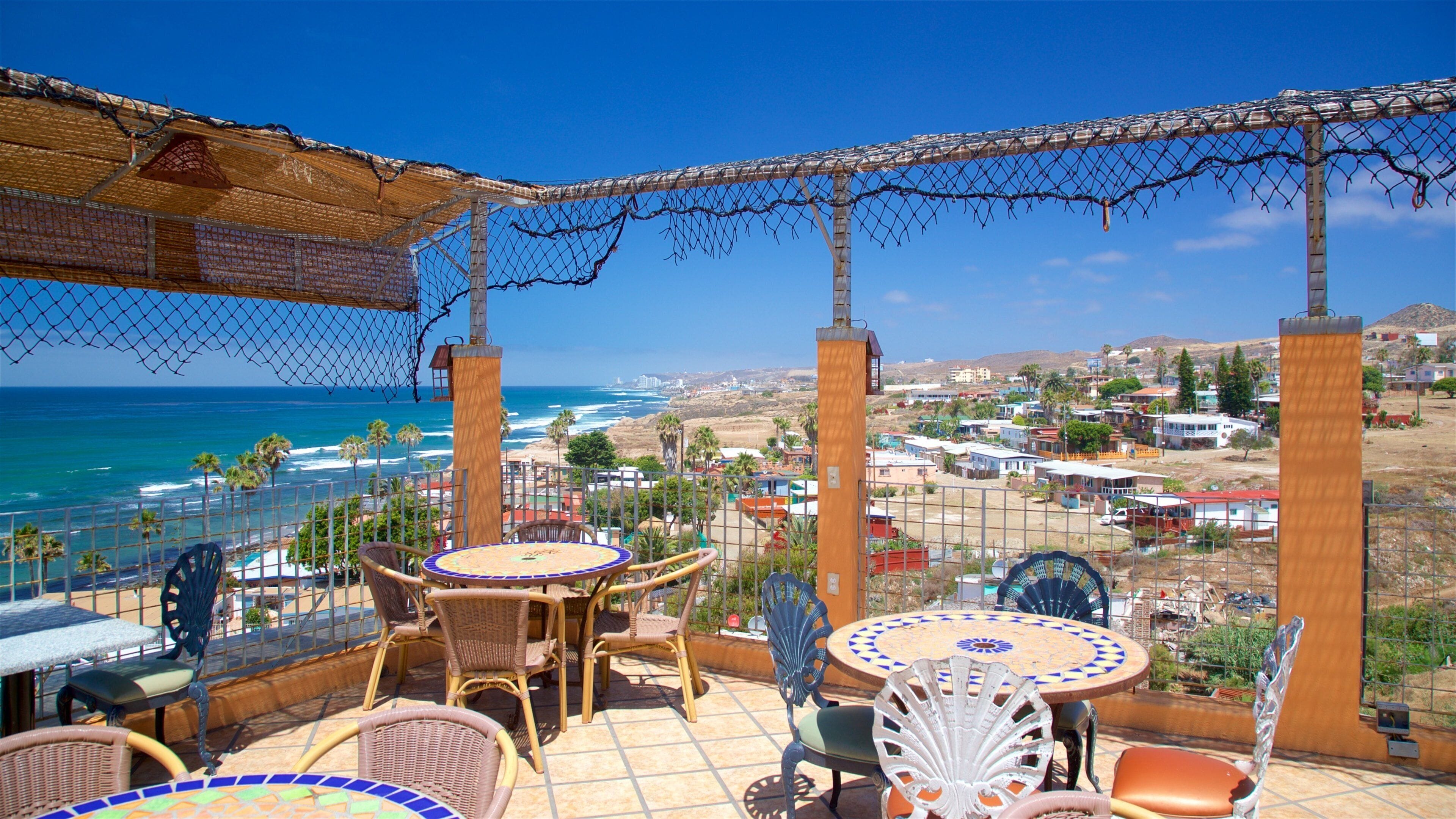 Puerto Nuevo showing landscape views, general coastal views and tropical scenes
