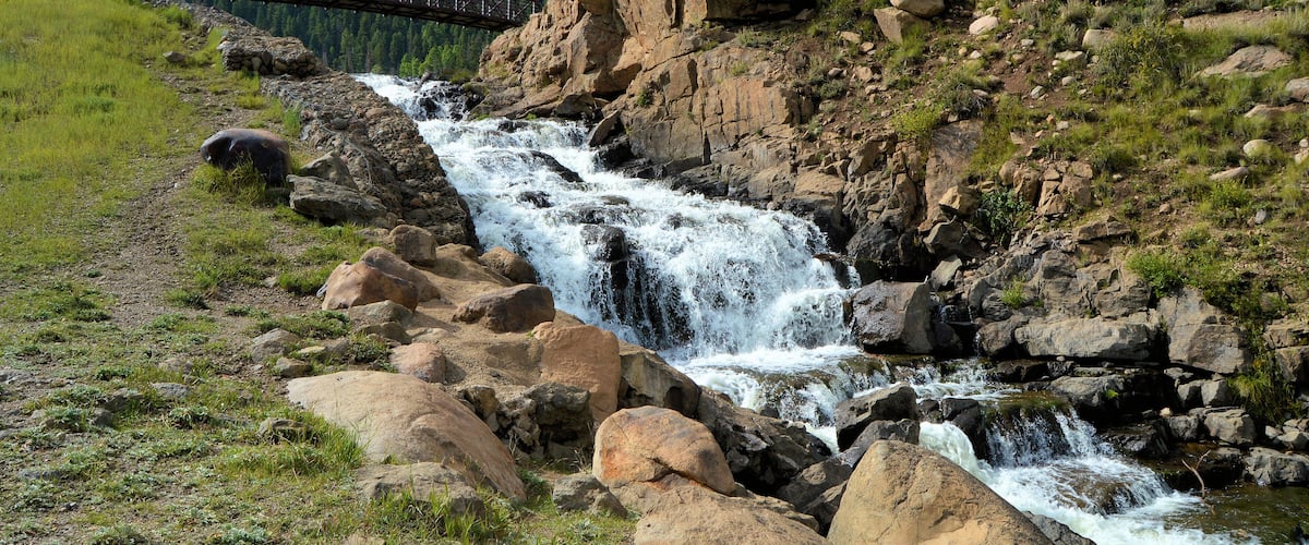 H3F2EK Waterfall at Big Meadow lake, South Fork, Colordo