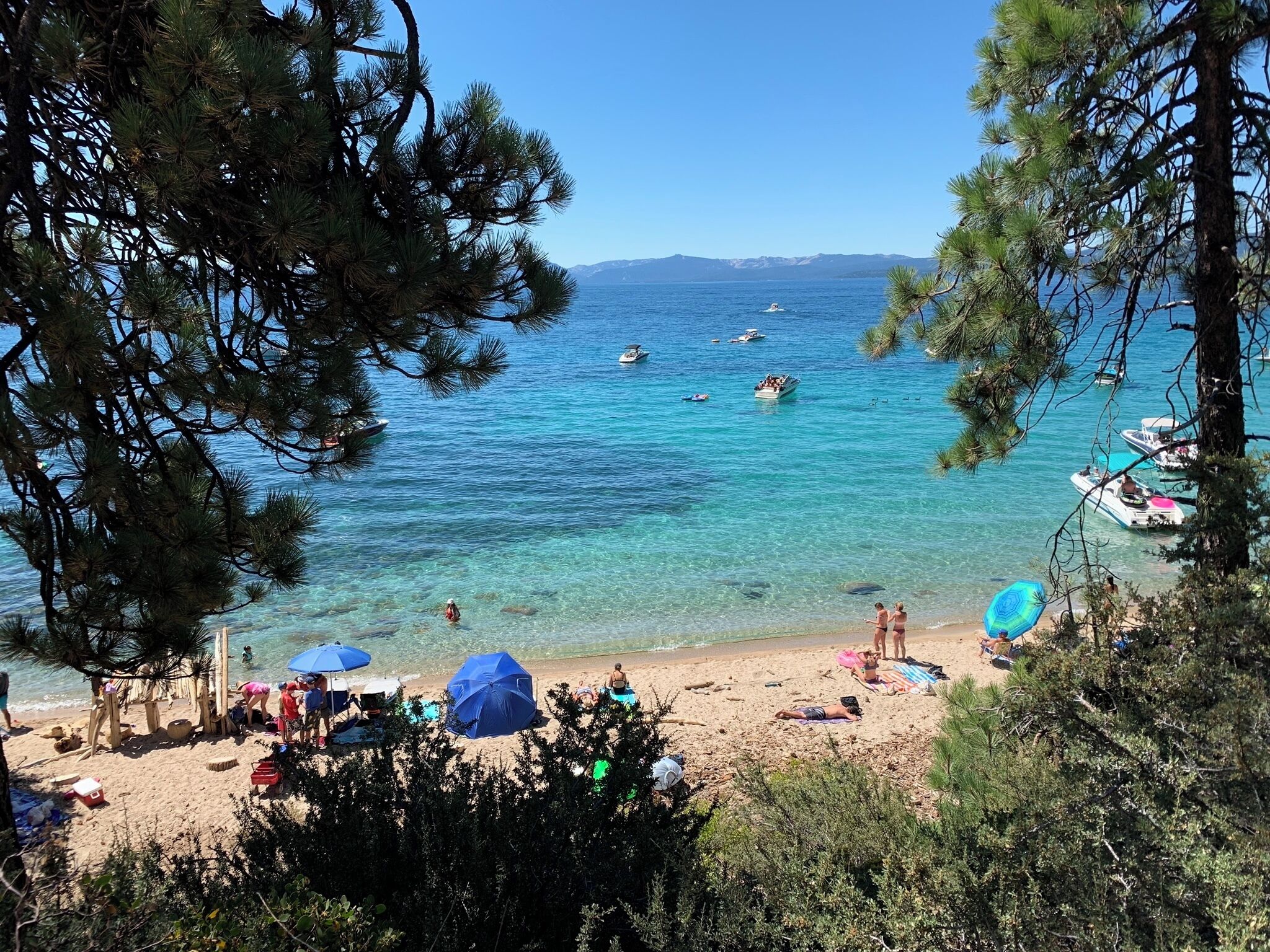 This beach was almost impossible to get to until they recently built and opened a pedestrian walking trail/bike path this summer. The trail now connects guests from Incline Village to all the most beautiful East Shore beaches like this one. If you keep going down the path, you will reach Sand Harbor Beach. #Adventure #summer #beaches #hiddenbeach #laketahoe #inclinevillage #nevada #beautifulplaces #travel #roadtrips #beachday #nature #outdoors #stateparks #usa #funinthesun