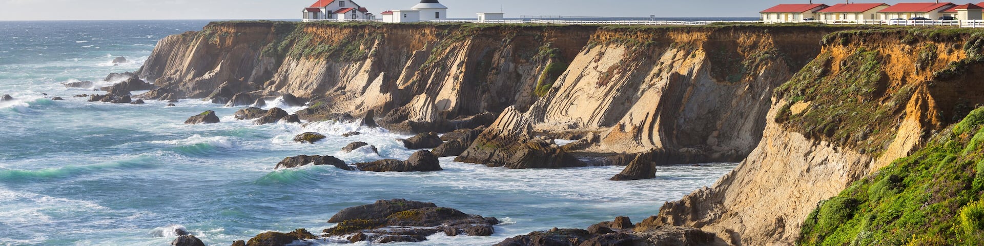 Point Arena Lighthouse and Museum, Arena Rock Marine Natural Preserve, Kalifornien, USA