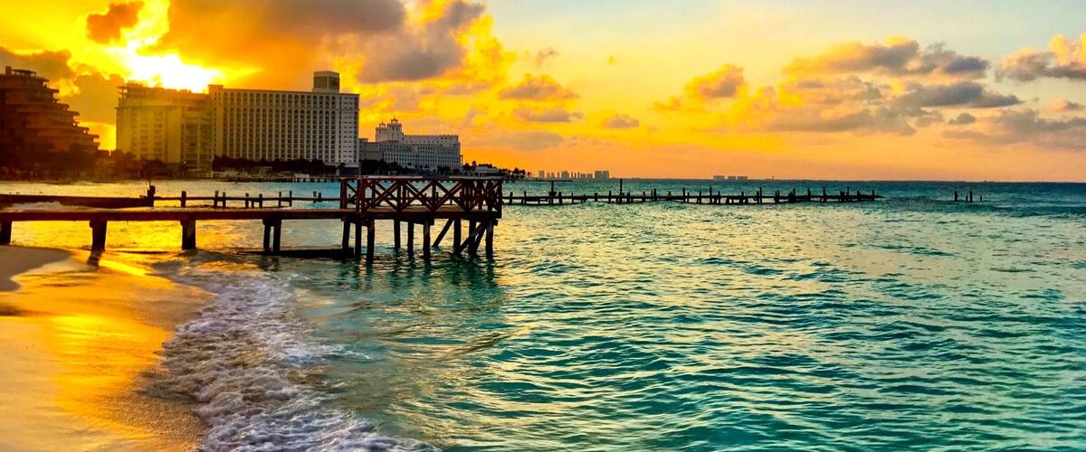 Cancun sunset #green