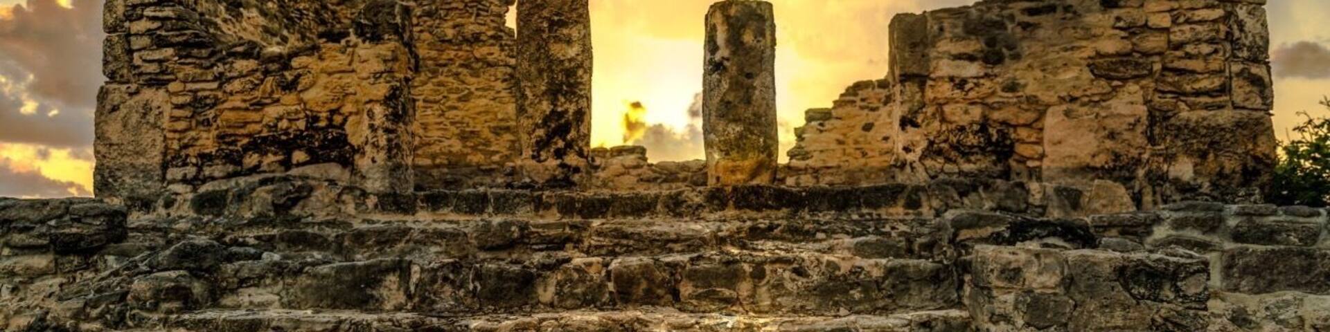 These ruins are just off the beach. Next to the Westin . Beautiful sunrise almost daily;)
#instone