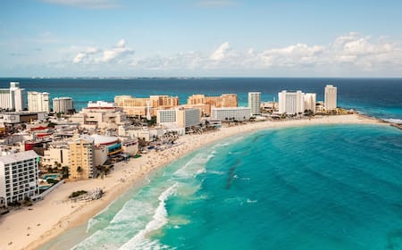 여행 상품 검색 화면 예시 이미지