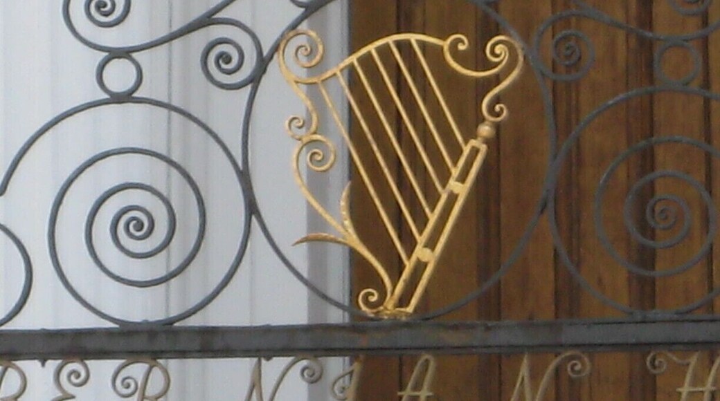 The Harp Gate.