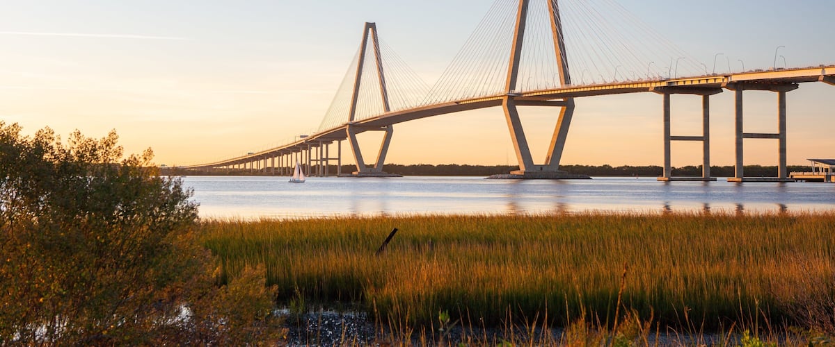 Charleston Hotel Guide