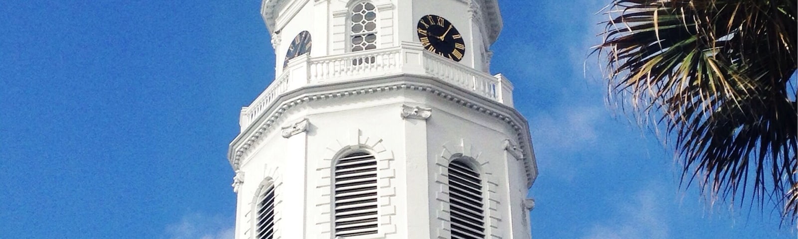 Early morning is the quietest and prettiest time to explore downtown. Not as hot either!