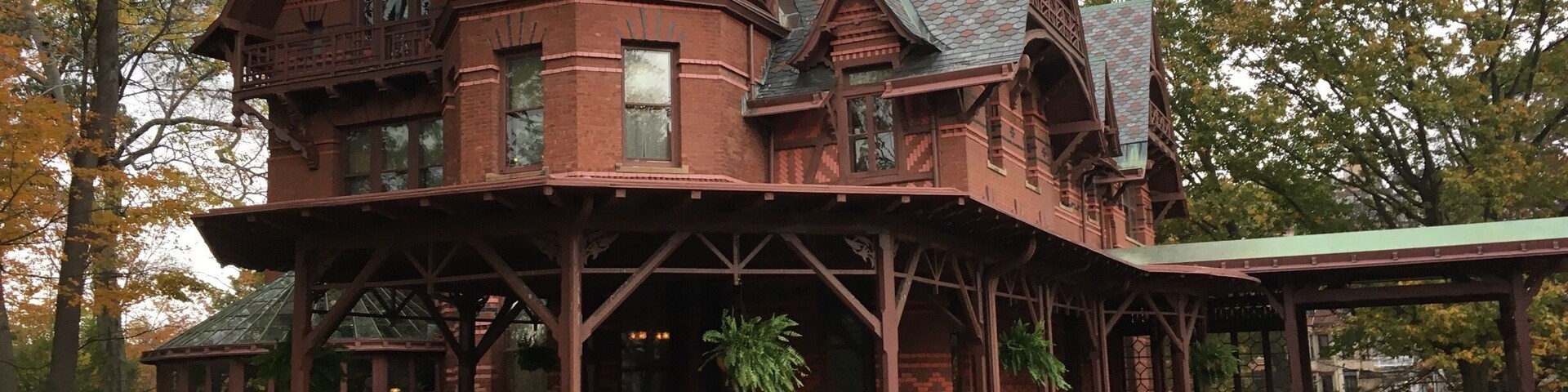 Had a wonderful visit at the Mark Twain House and Museum in Hartford, Connecticut.
It is the only private residence decorating Louis Comfort Tiffany. Twain wrote Tom Sawyer and Huckleberry Finn in upstairs Billiard Room. Twain's writings captivated the American public attention for several decades and his writings are great representation of issues in America in post Civil War to early 20th century.