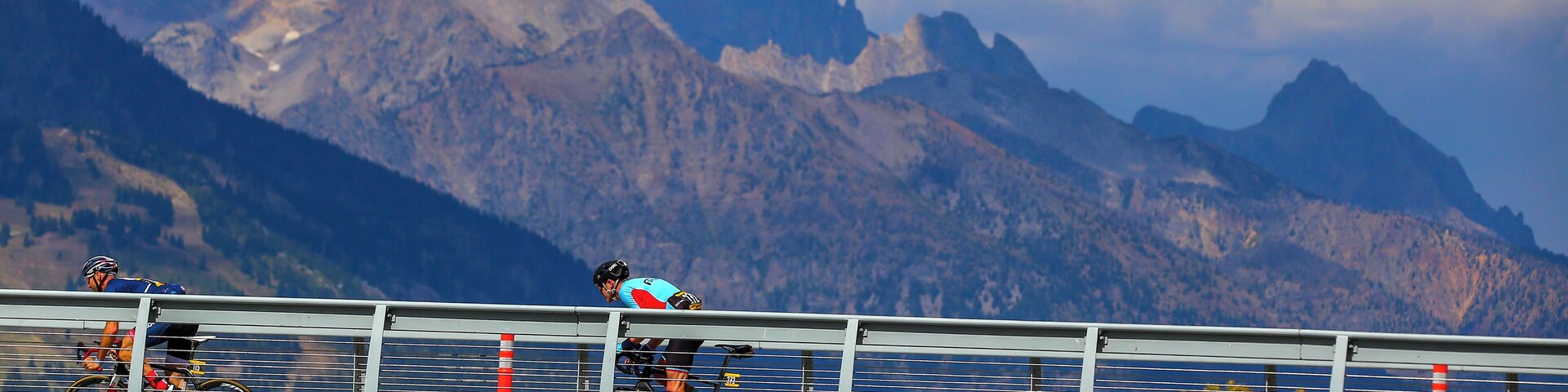 Me on the Wilson Bridge near the end of the 200 mile Lotoja Bike Race that runs from Logan, UT to Jackson, WY. Grand Teton is in the background.
#LifeAtExpedia