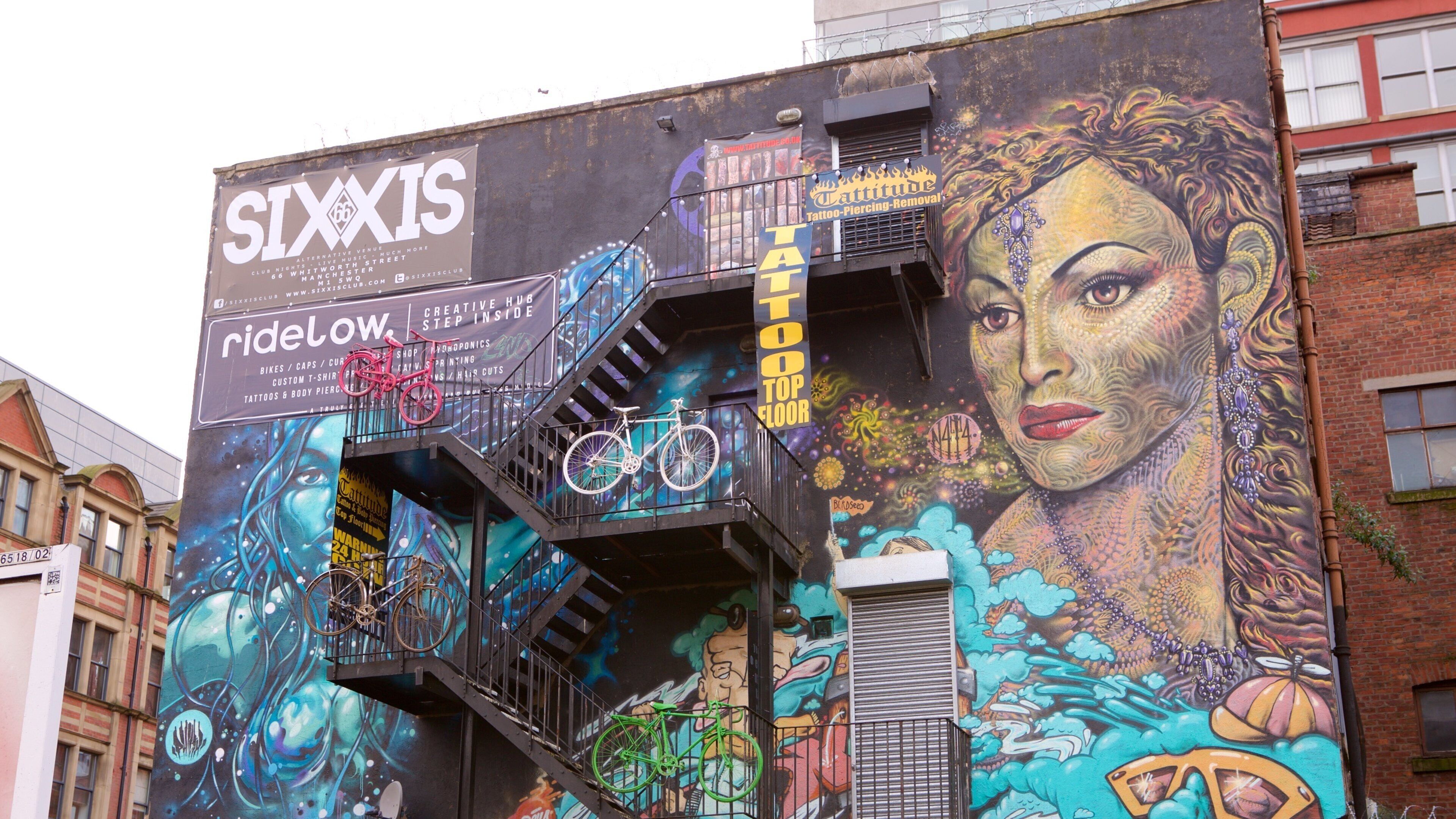 Manchester showing outdoor art and signage