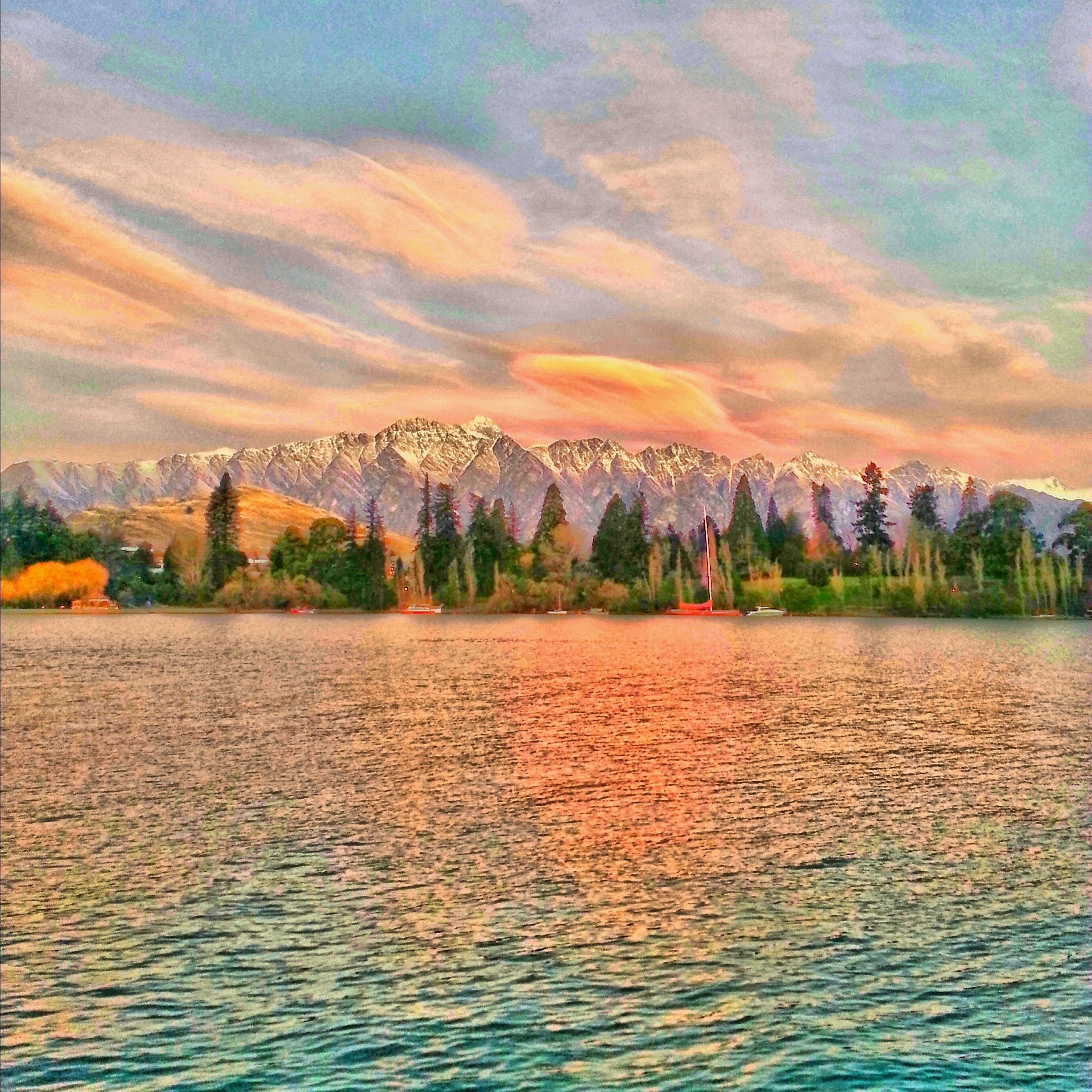 Magical colours of a Queenstown sunset