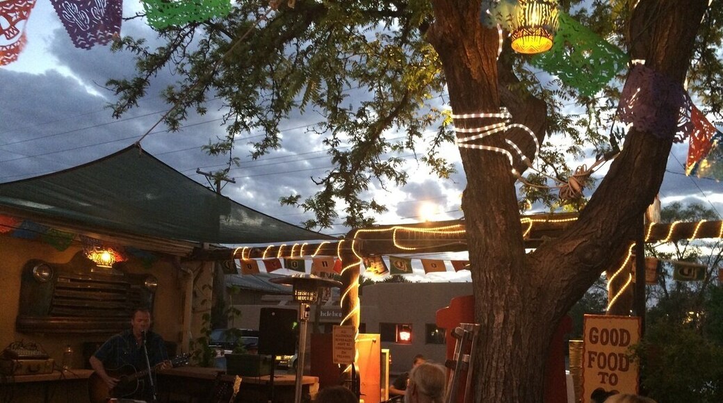 The Cowgirl in Santa Fe is a beat place, great venue for music (Sean Ashby seen playing here) , the food rocked and the people and servers ewe super upbeat. <3
